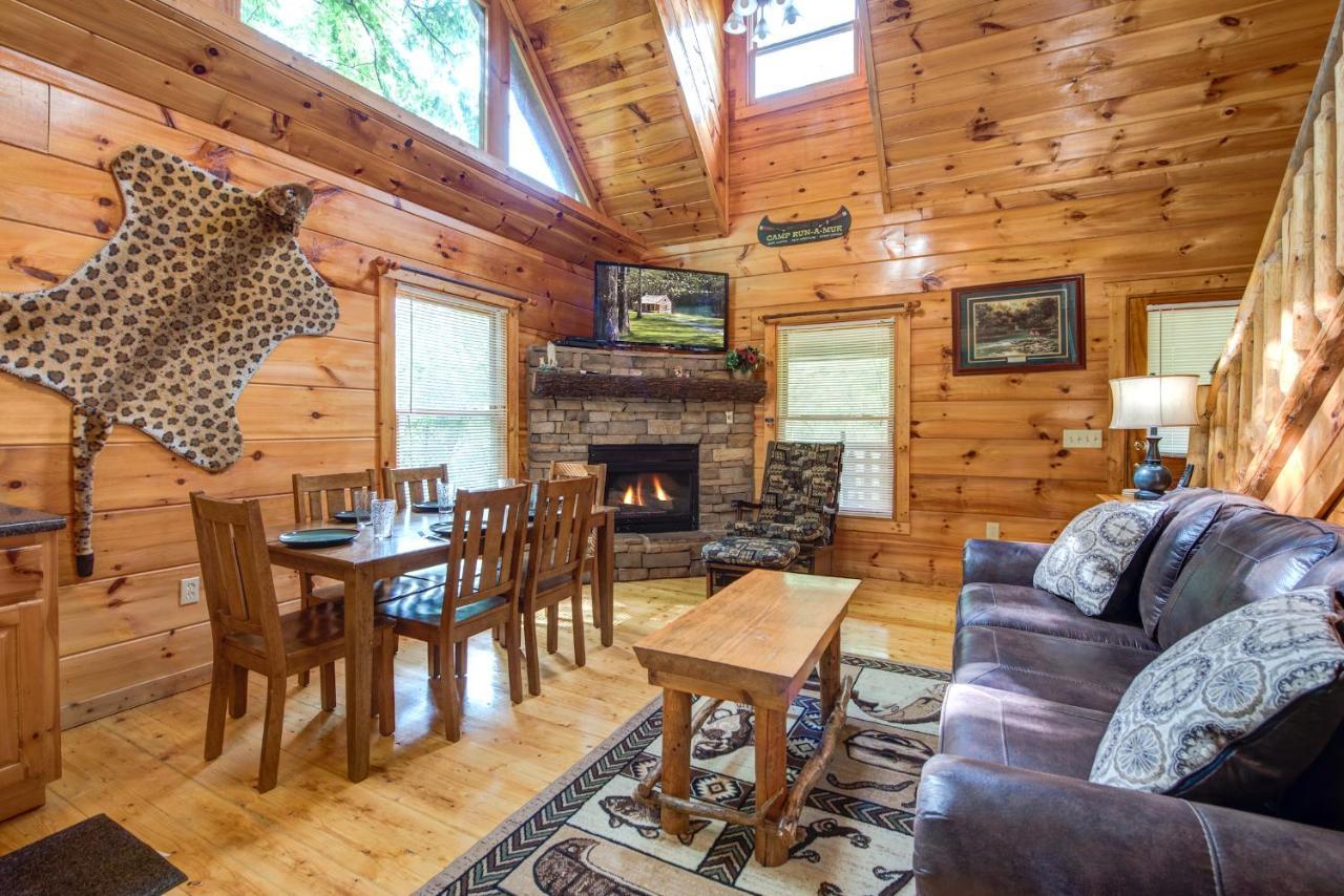 Cabin Of Dreams, 3 Bedroom Water View, Wifi, Hot Tub, Pool Table, Sleep 8 Sevierville Exterior foto