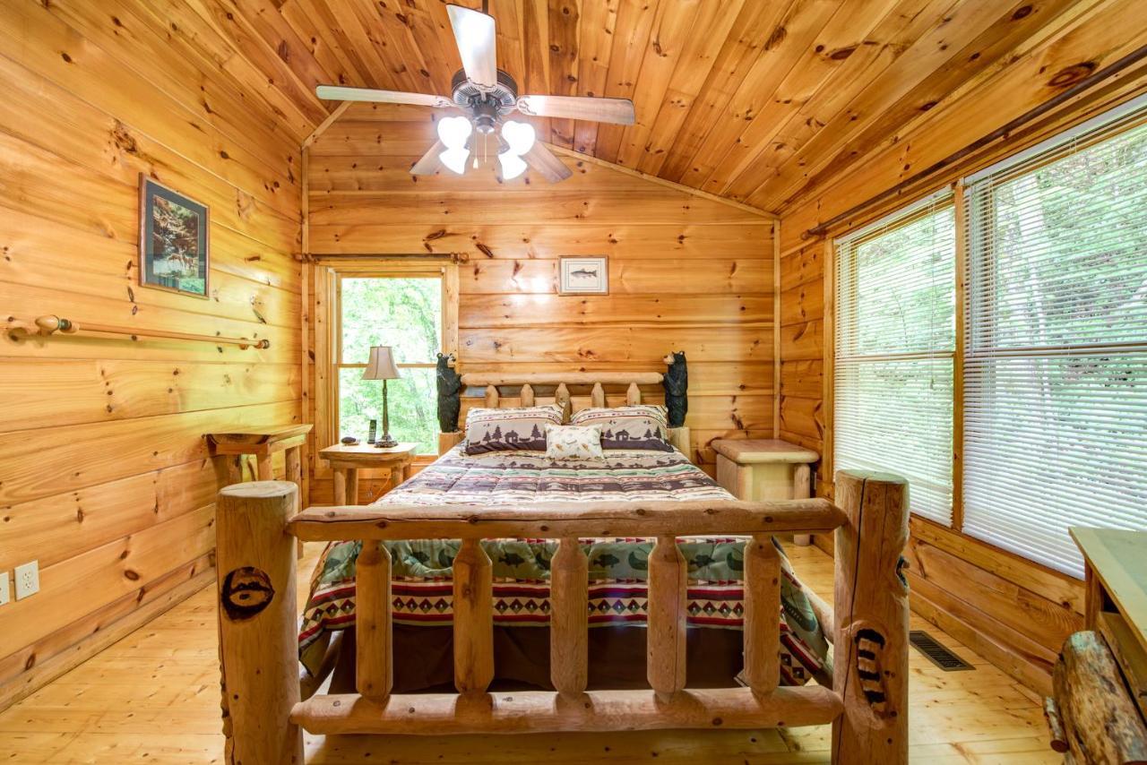Cabin Of Dreams, 3 Bedroom Water View, Wifi, Hot Tub, Pool Table, Sleep 8 Sevierville Exterior foto